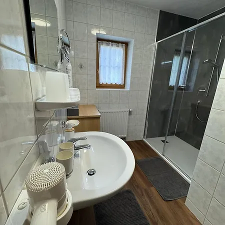 公寓 Am Doerfl 图克斯