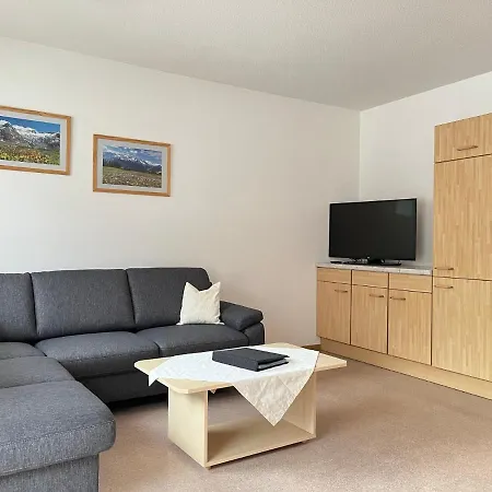 アパート Am Doerfl